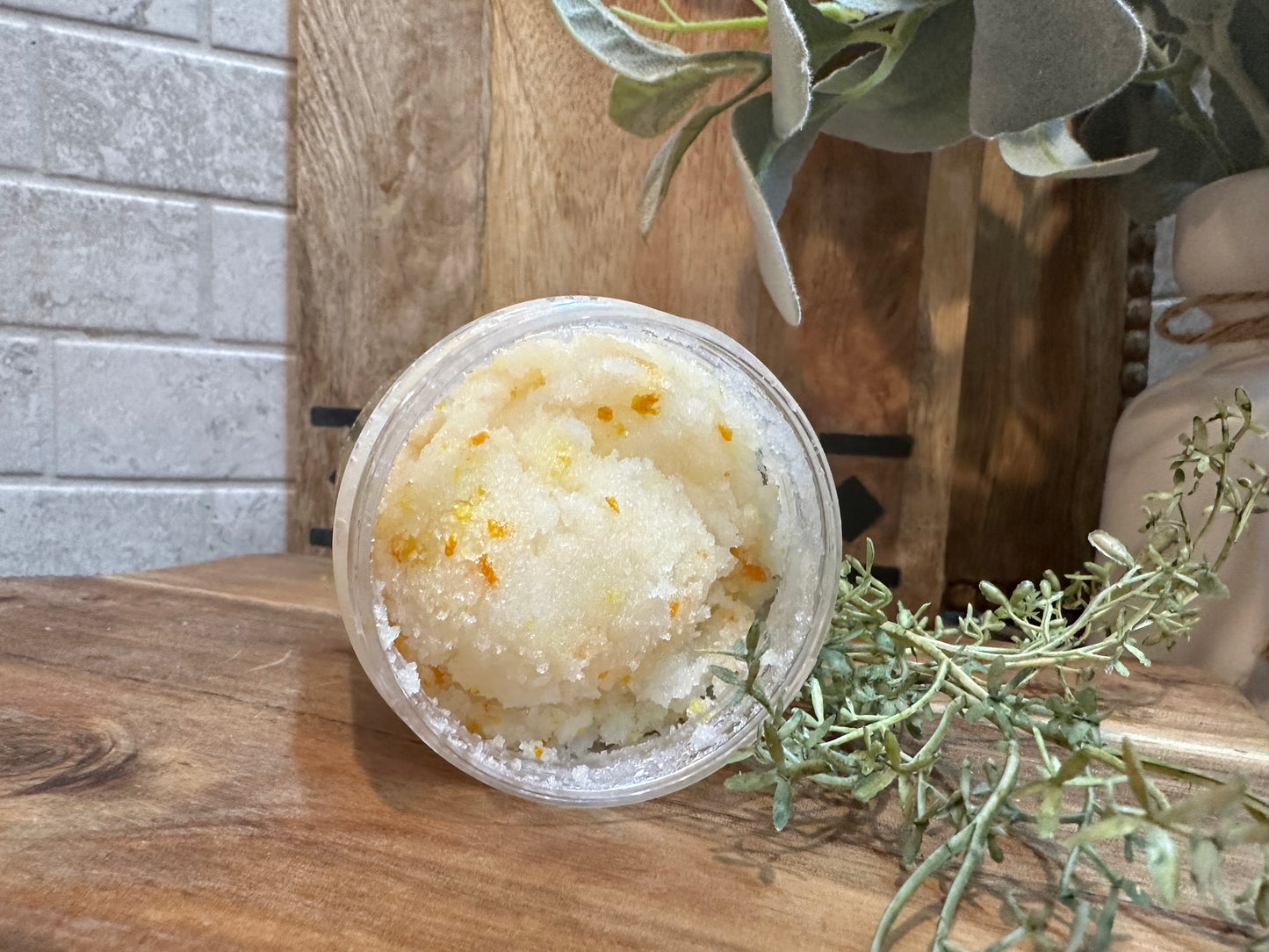 Body Scrub (Cinnamon/Vanilla, Sweet Orange, and Lavender)