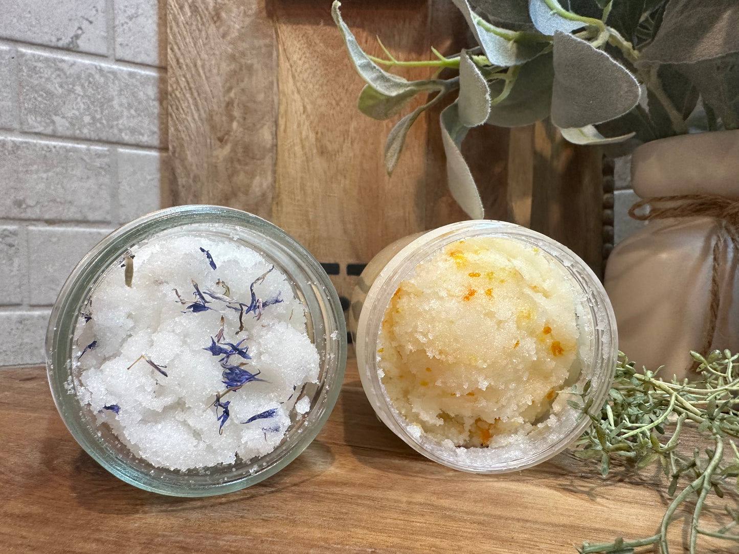 Body Scrub (Cinnamon/Vanilla, Sweet Orange, and Lavender)