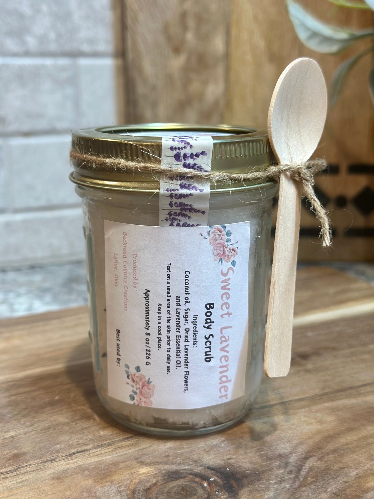 Body Scrub (Cinnamon/Vanilla, Sweet Orange, and Lavender)